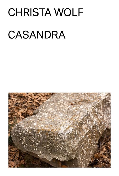 CASANDRA | 9788412782783 | WOLF, CHRISTA | Llibreria Ombra | Llibreria online de Rubí, Barcelona | Comprar llibres en català i castellà online