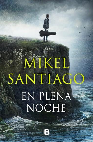 EN PLENA NOCHE | 9788466669689 | SANTIAGO, MIKEL | Llibreria Ombra | Llibreria online de Rubí, Barcelona | Comprar llibres en català i castellà online