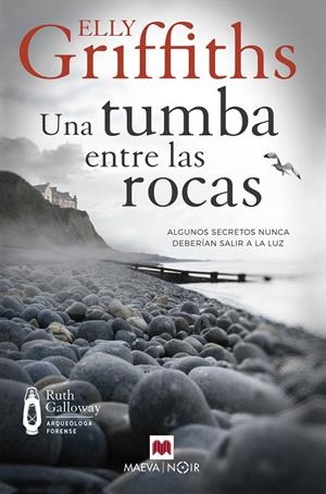 UNA TUMBA ENTRE LAS ROCAS | 9788419110121 | GRIFFITHS, ELLY | Llibreria Ombra | Llibreria online de Rubí, Barcelona | Comprar llibres en català i castellà online