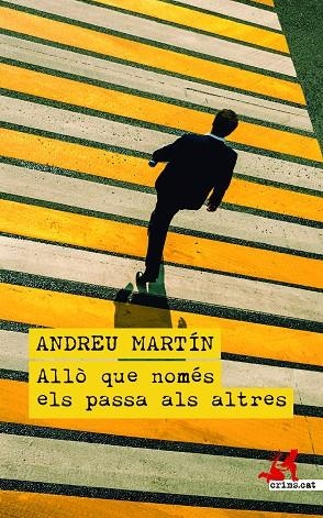 ALLÒ QUE NOMÉS ELS PASSA ALS ALTRES | 9788419627339 | MARTÍN, ANDREU | Llibreria Ombra | Llibreria online de Rubí, Barcelona | Comprar llibres en català i castellà online