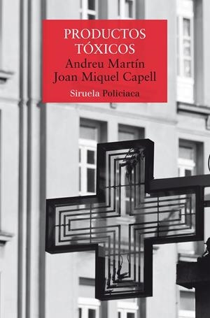 PRODUCTOS TÓXICOS | 9791387688974 | MARTÍN, ANDREU/CAPELL, JOAN MIQUELL | Llibreria Ombra | Llibreria online de Rubí, Barcelona | Comprar llibres en català i castellà online